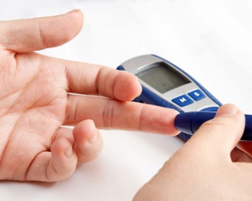 Khi dùng máy đo đường huyết tại nhà bạn nên có những chú ý sau