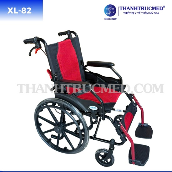 Xe lăn sơn tĩnh điện XL-82 vành đúc có phanh